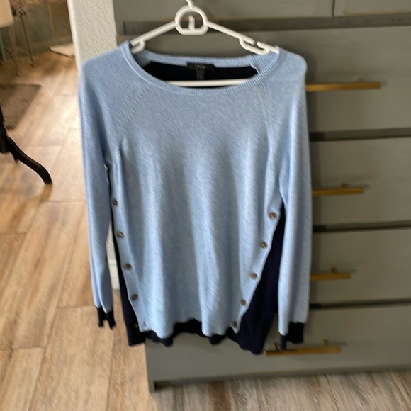 J CREW light blue and navy blue side button crew neck wool sweater size small - Picture 1 of 6